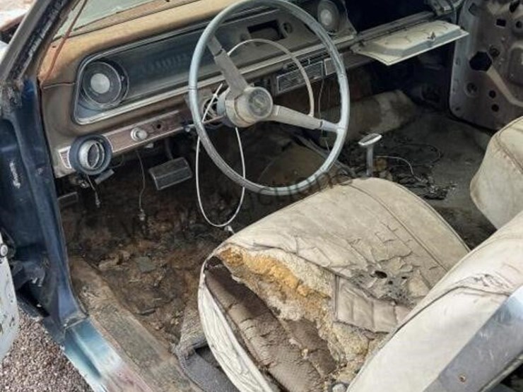 1965-chevrolet-impala-sdn-image-13