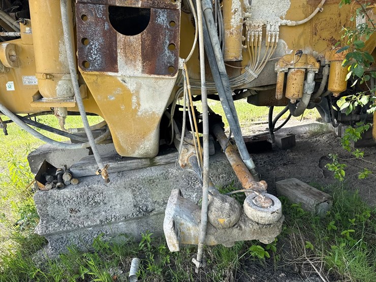 caterpillar-785b-image-28