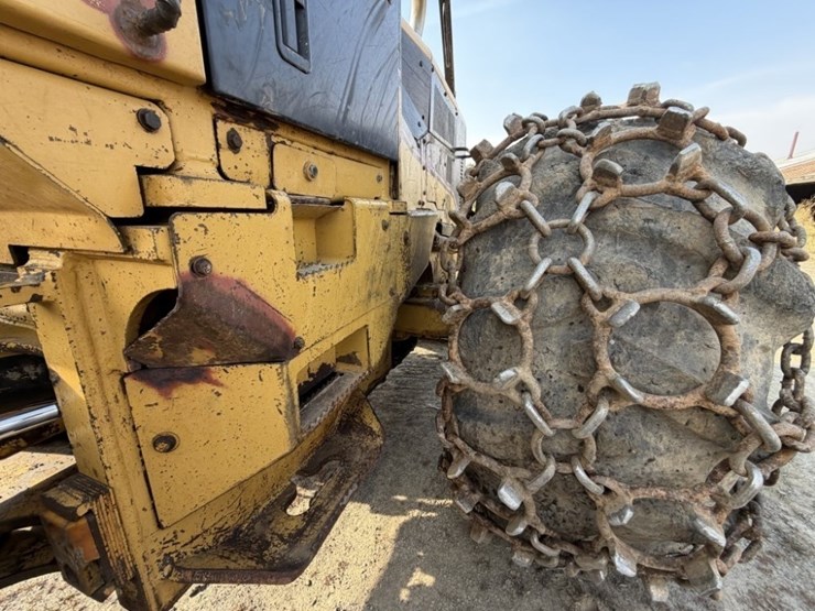 2002-caterpillar-525b-image-35