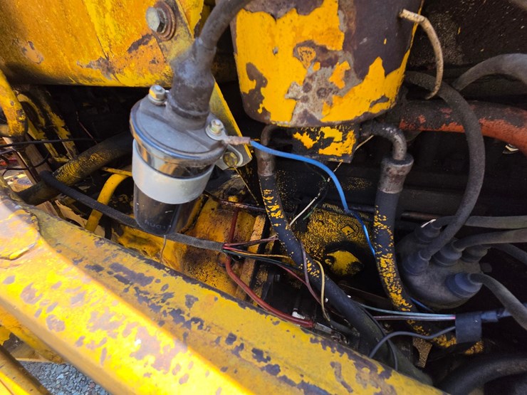 #61410-•-case-w-3-loader-backhoe-image-52