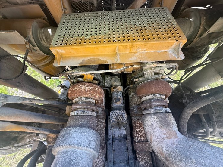 caterpillar-785b-image-99