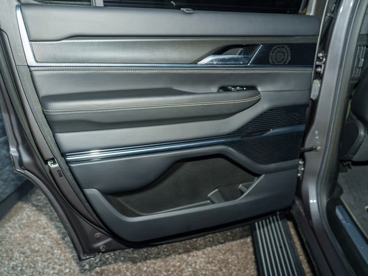 #118-•-offered-at-no-reserve-|-2023-jeep-grand-wagoneer-obsidian-image-79