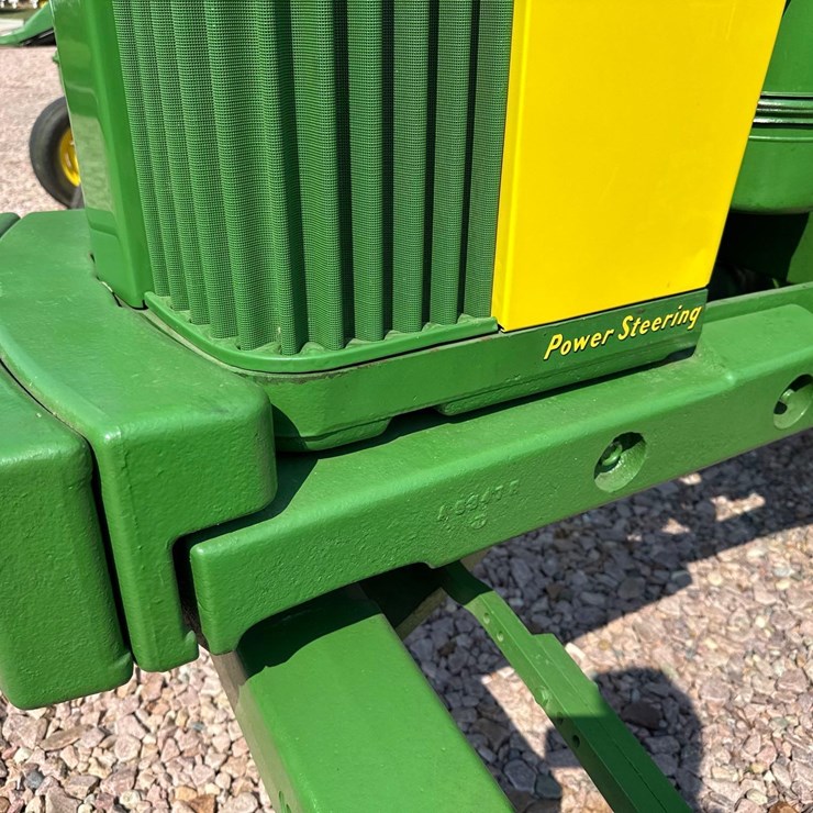 JOHN DEERE 630
