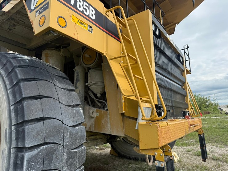 caterpillar-785b-image-115