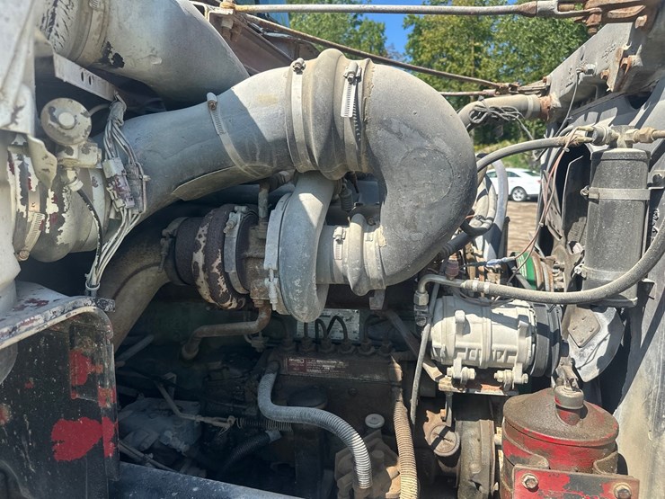 mack-dm685s-image-40