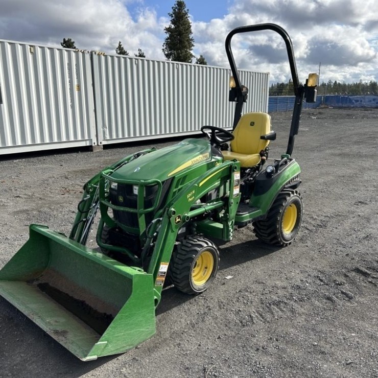 2021 JOHN DEERE 1025R