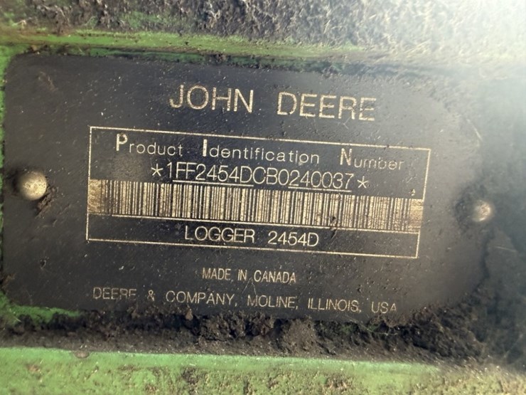 2011-deere-2454d-image-67
