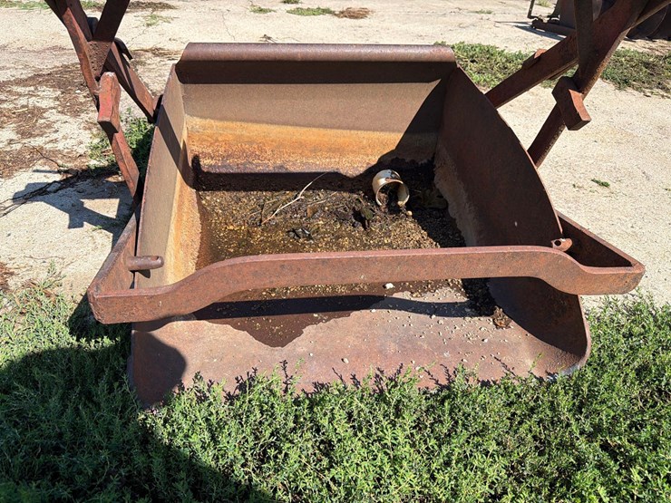30”-trip-bucket-image-7