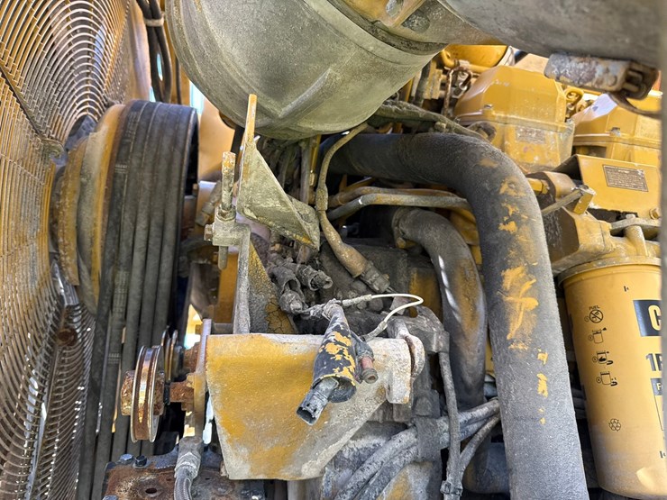 caterpillar-785b-image-19