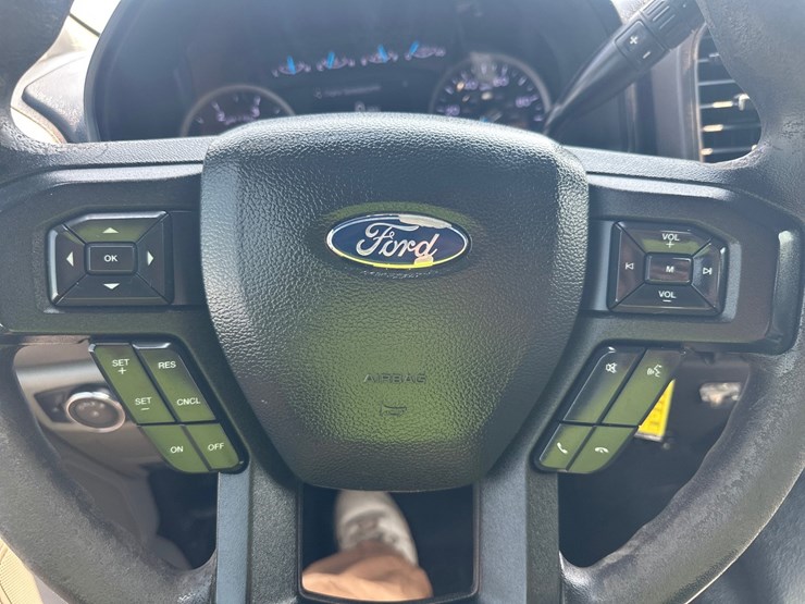 2019-ford-f350-image-40
