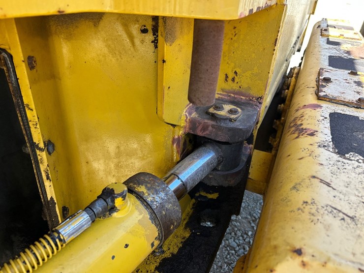 komatsu-gd650a-image-51