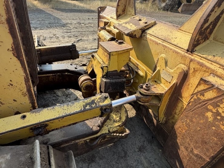2004-komatsu-d39ex-21-image-27