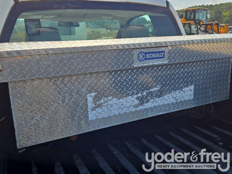 2010-ford-f150-image-17