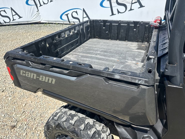 #5301-•-2022-canam-defender-xt-4x4-utv-image-14