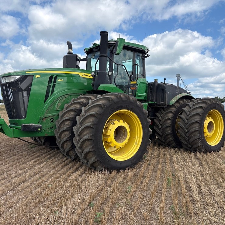 2022 JOHN DEERE 640