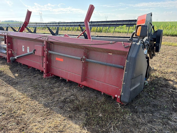 2005-case-ih-1020-image-4