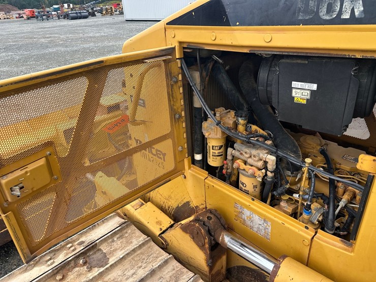 caterpillar-d6k-lgp-image-40