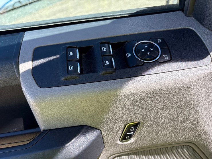 2019-ford-f350-image-26