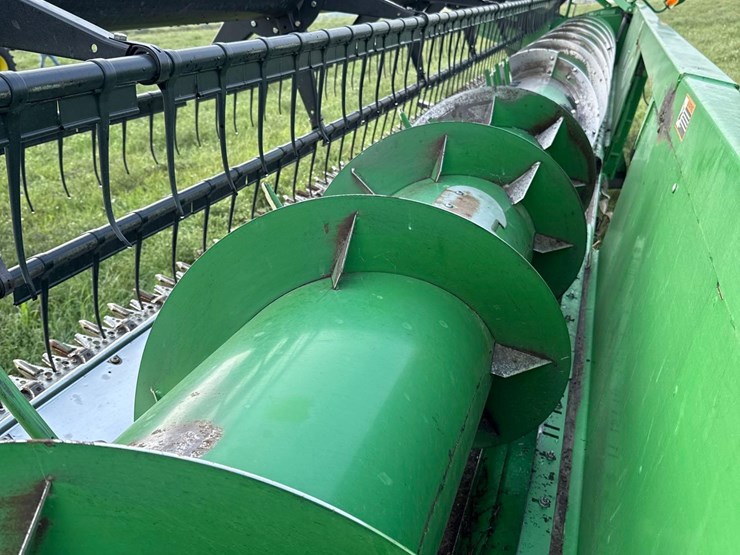 2009-john-deere-635f-image-25