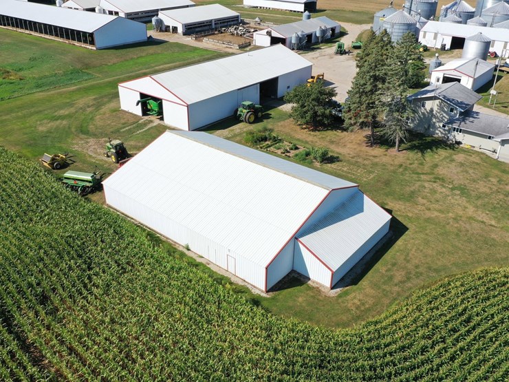#60000-•-29.92-acre-farm-with-home,-barns-&-outbuildings-image-6