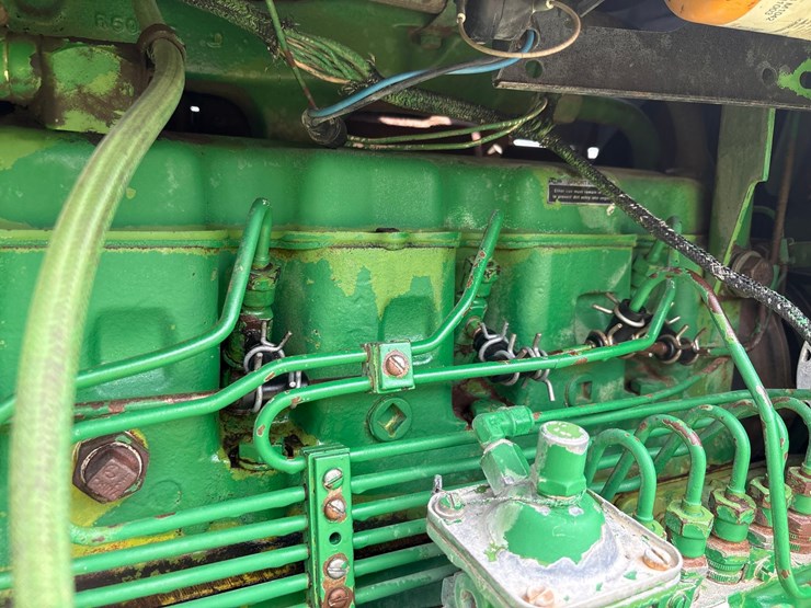 john-deere-4430-image-32