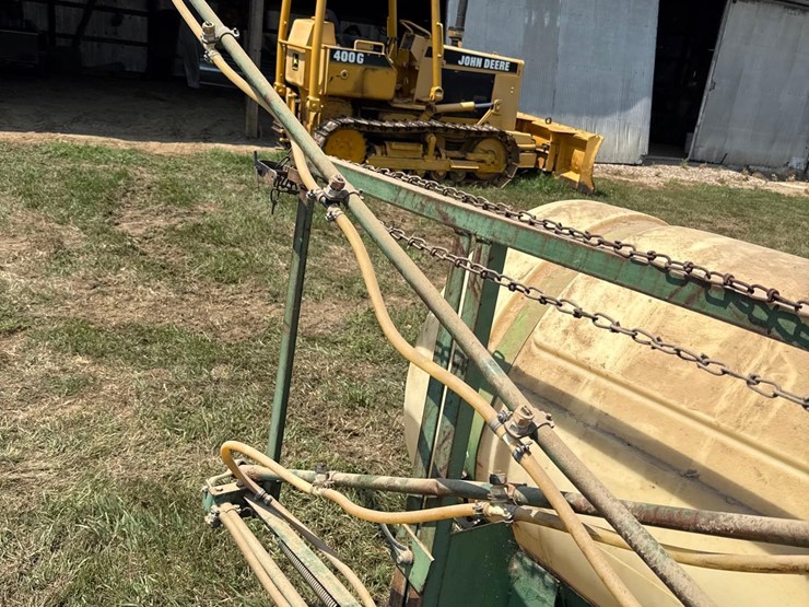 3pt-200-gallon-sprayer-image-8