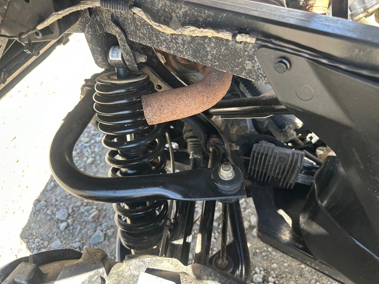 #5301-•-2022-canam-defender-xt-4x4-utv-image-36