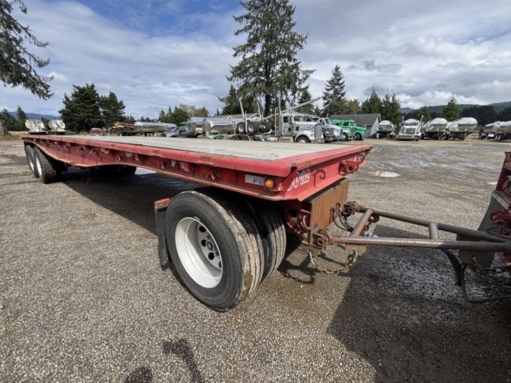 alloy-tri-axle-flatbed-pup-trailer-image-7