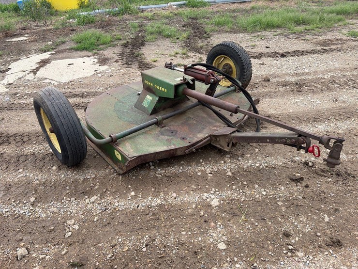 john-deere-127-image-2