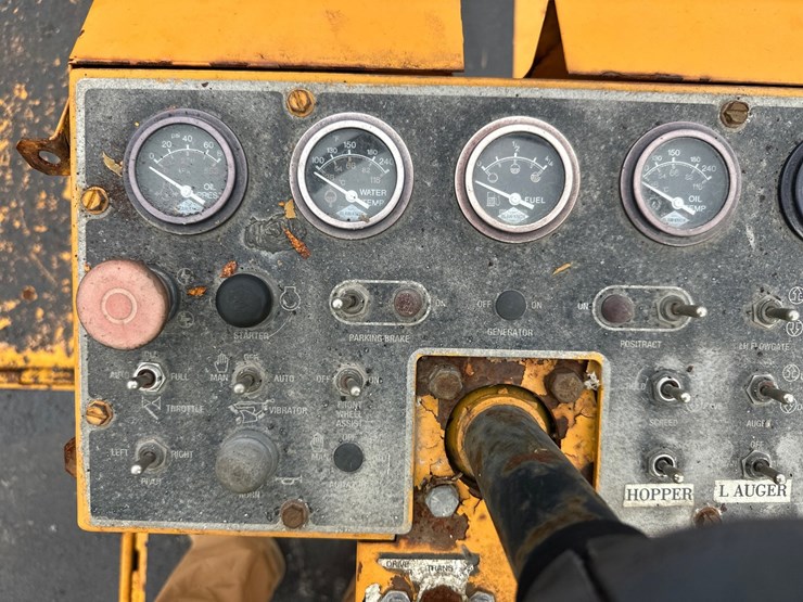 blaw-knox-pf3200-image-30
