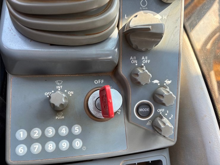 deere-250g-lc-image-73