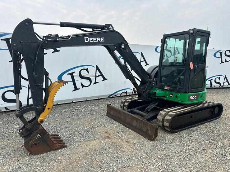 2019-deere-50g-image-1