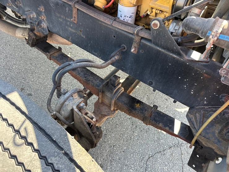 2000-caterpillar-3126-image-27