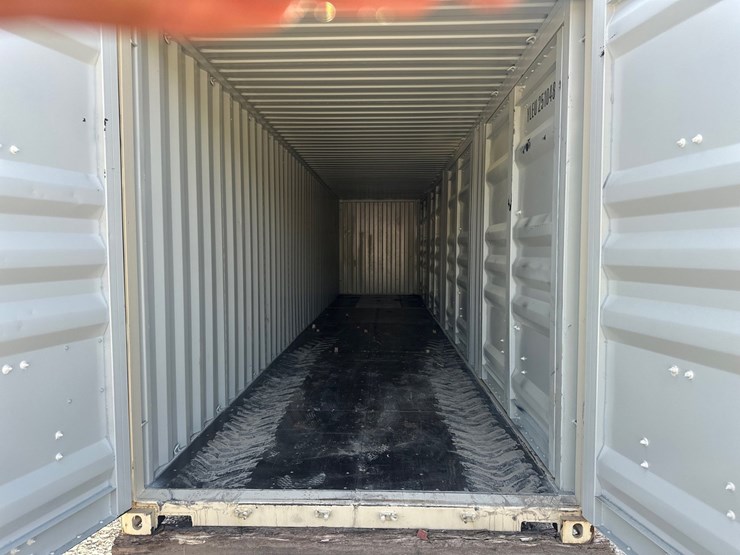 #5306-•-approx-40'-(5)-door-one-trip-shipping-container-image-9