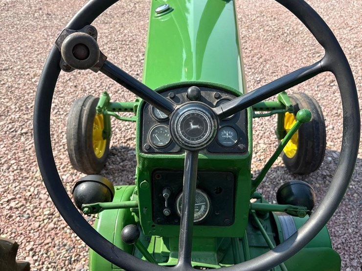 john-deere-630-image-47