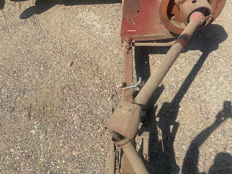 new-holland-280-image-1