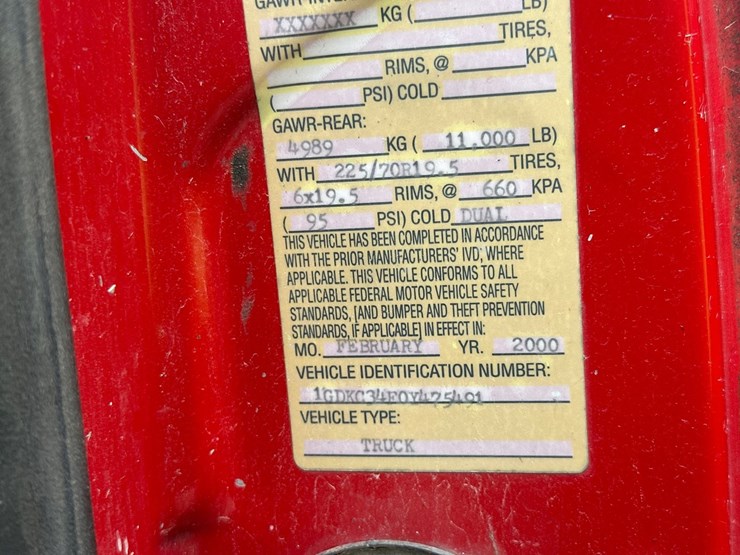 2000-gmc-3500-image-63