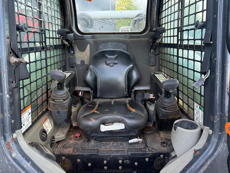 bobcat-t750-image-19