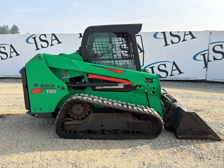 2017-bobcat-t550-image-6