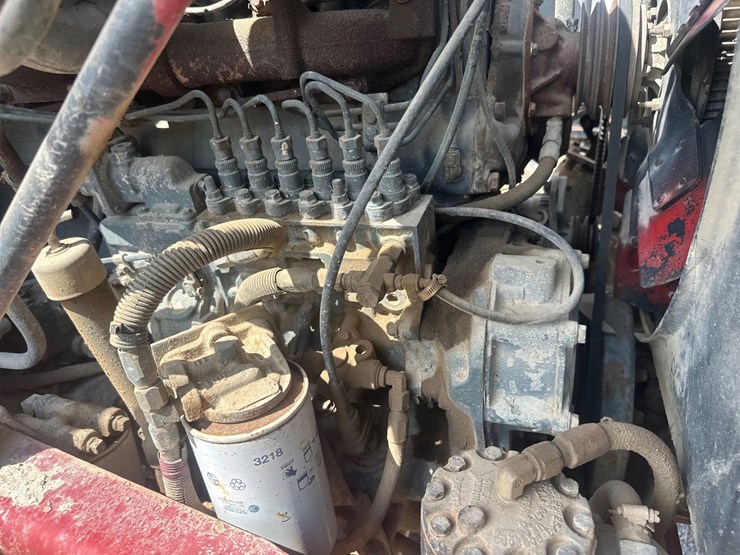 mack-rd690s-image-38