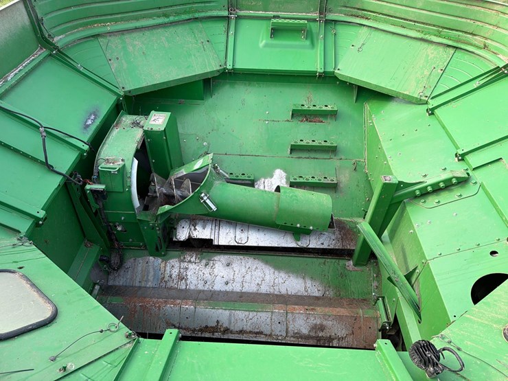 2013-john-deere-s660-image-87