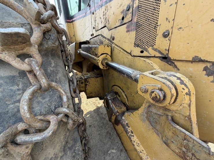 2002-caterpillar-525b-image-39