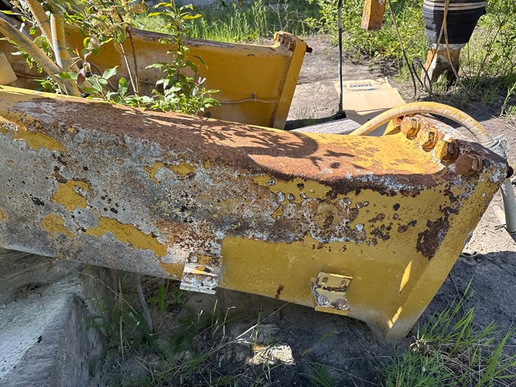 caterpillar-785b-image-47