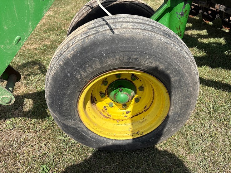 john-deere-1590-image-51