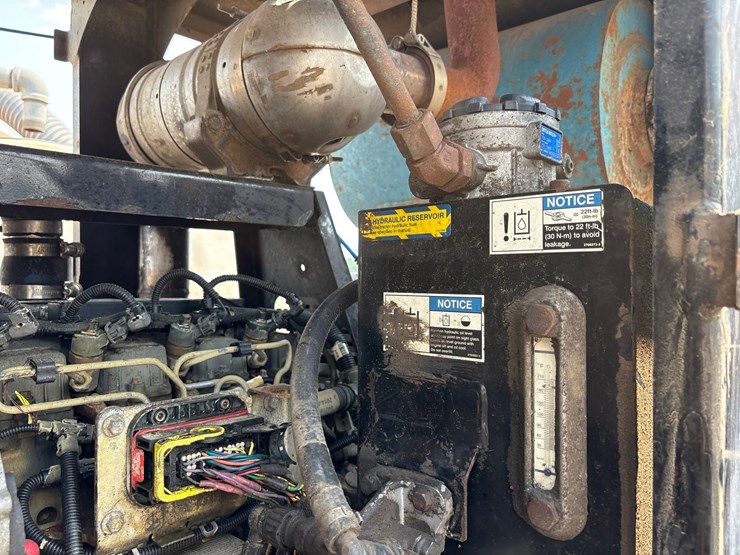 #61397-•-2017-ditch-witch-fx65-vac-trailer-image-50