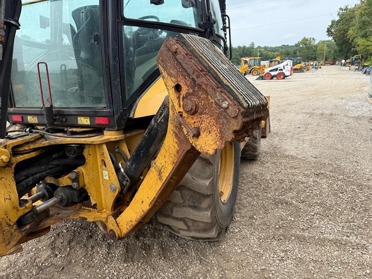 2013-caterpillar-416f-image-13