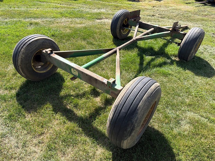john-deere-1065-image-3