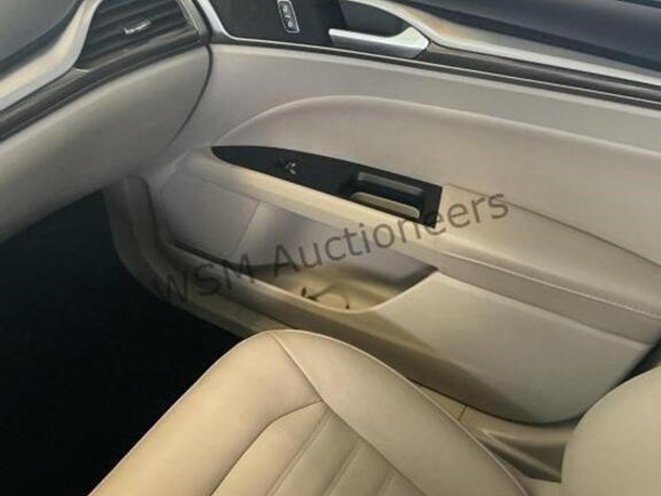 2018-ford-fusion-energie-sdn-image-25