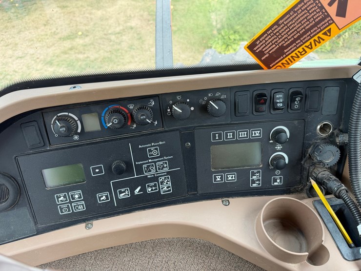 john-deere-8130-image-64