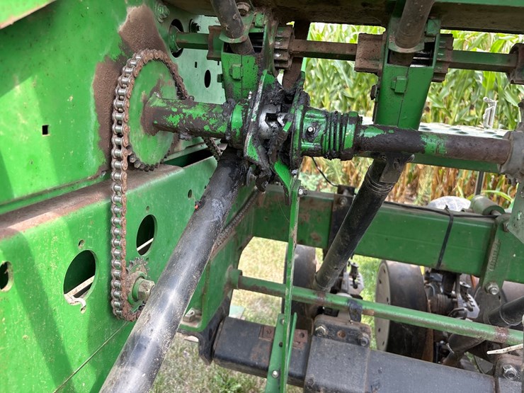 john-deere-1590-image-25